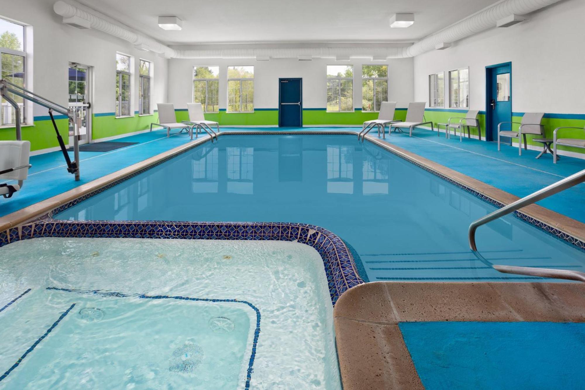 Holiday Inn Express Hotel & Suites Acme-Traverse City By Ihg Ngoại thất bức ảnh