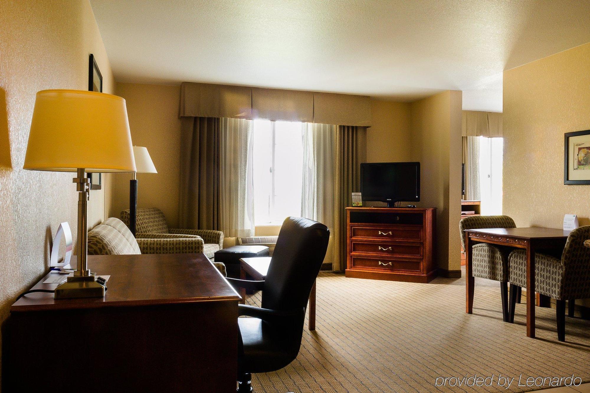 Holiday Inn Express Hotel & Suites Acme-Traverse City By Ihg Ngoại thất bức ảnh