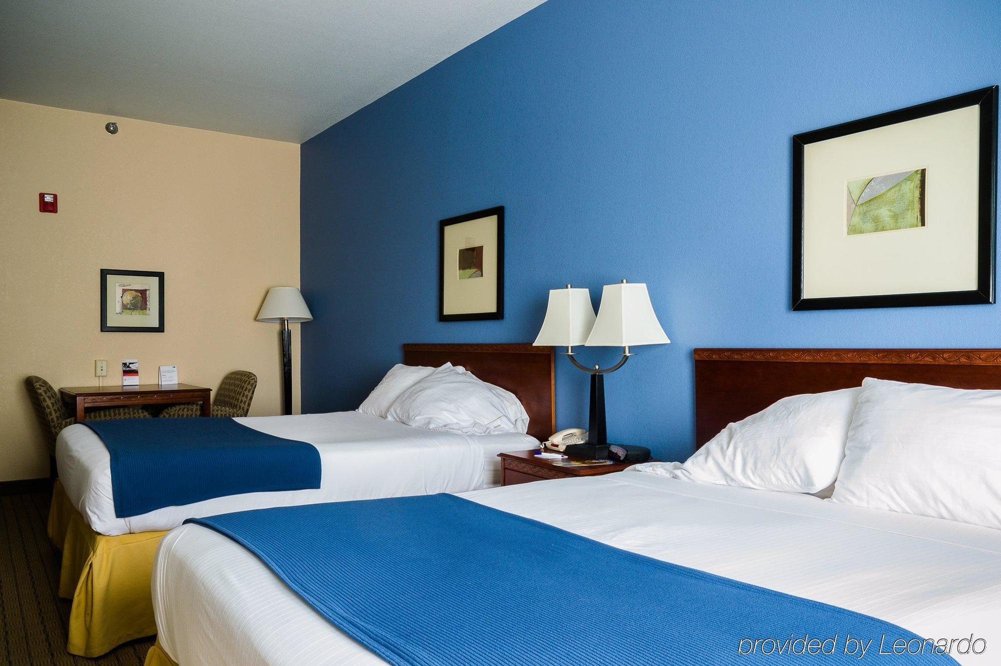 Holiday Inn Express Hotel & Suites Acme-Traverse City By Ihg Ngoại thất bức ảnh