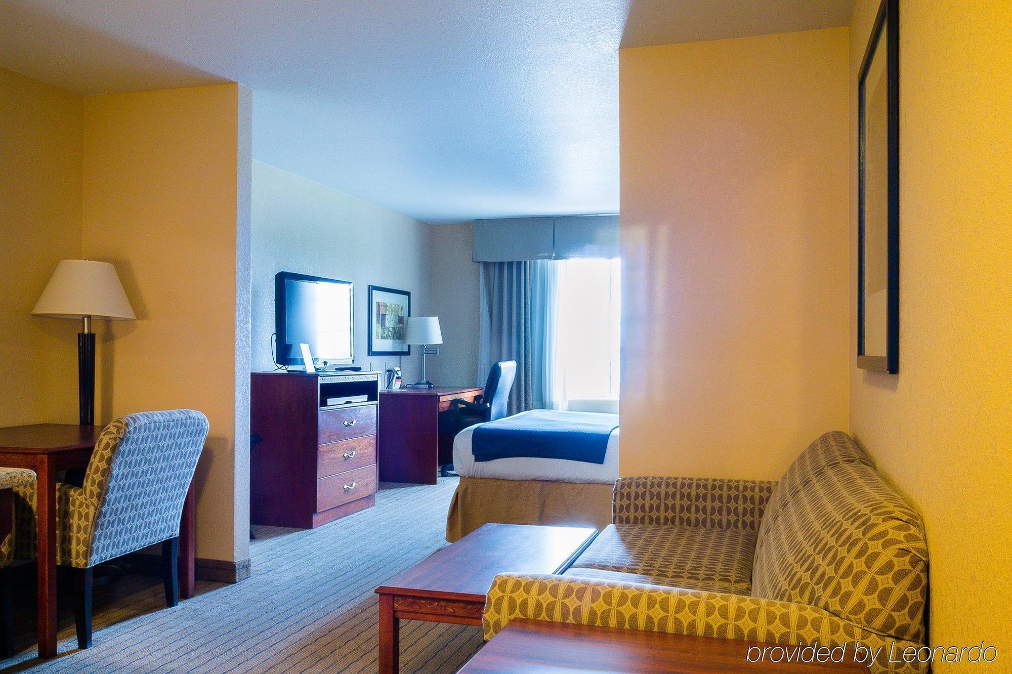 Holiday Inn Express Hotel & Suites Acme-Traverse City By Ihg Ngoại thất bức ảnh
